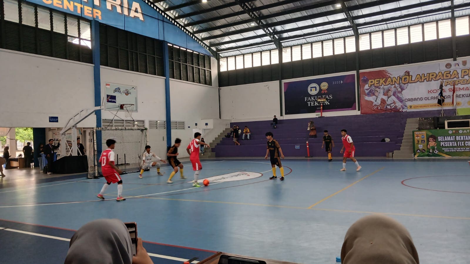 Pertandingan Day 2 SMA INSTINDO vs SMA MA'AHID KUDUS